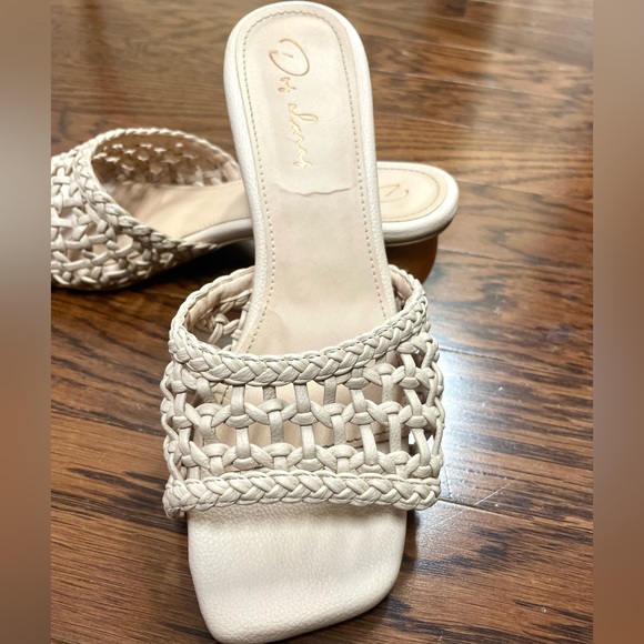 Genuine Leather Blush Pink Sandals low heel women’s size 7.5 - Picture 3 of 6